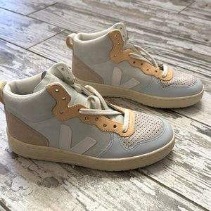 Veja high tops